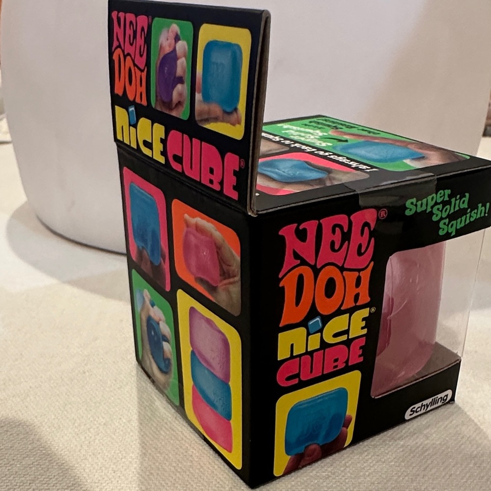 🐣 NeeDoh Nice Cube Super Solid Squish - Pink - same day 🚀 - Picture 11 of 13